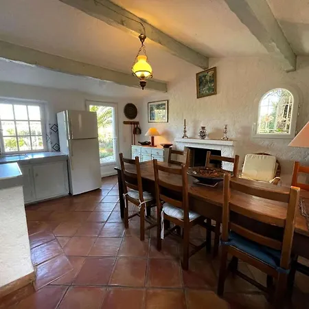 Villa Authenticite Serenite Au Coeur Des Vignes Maison T3 A *